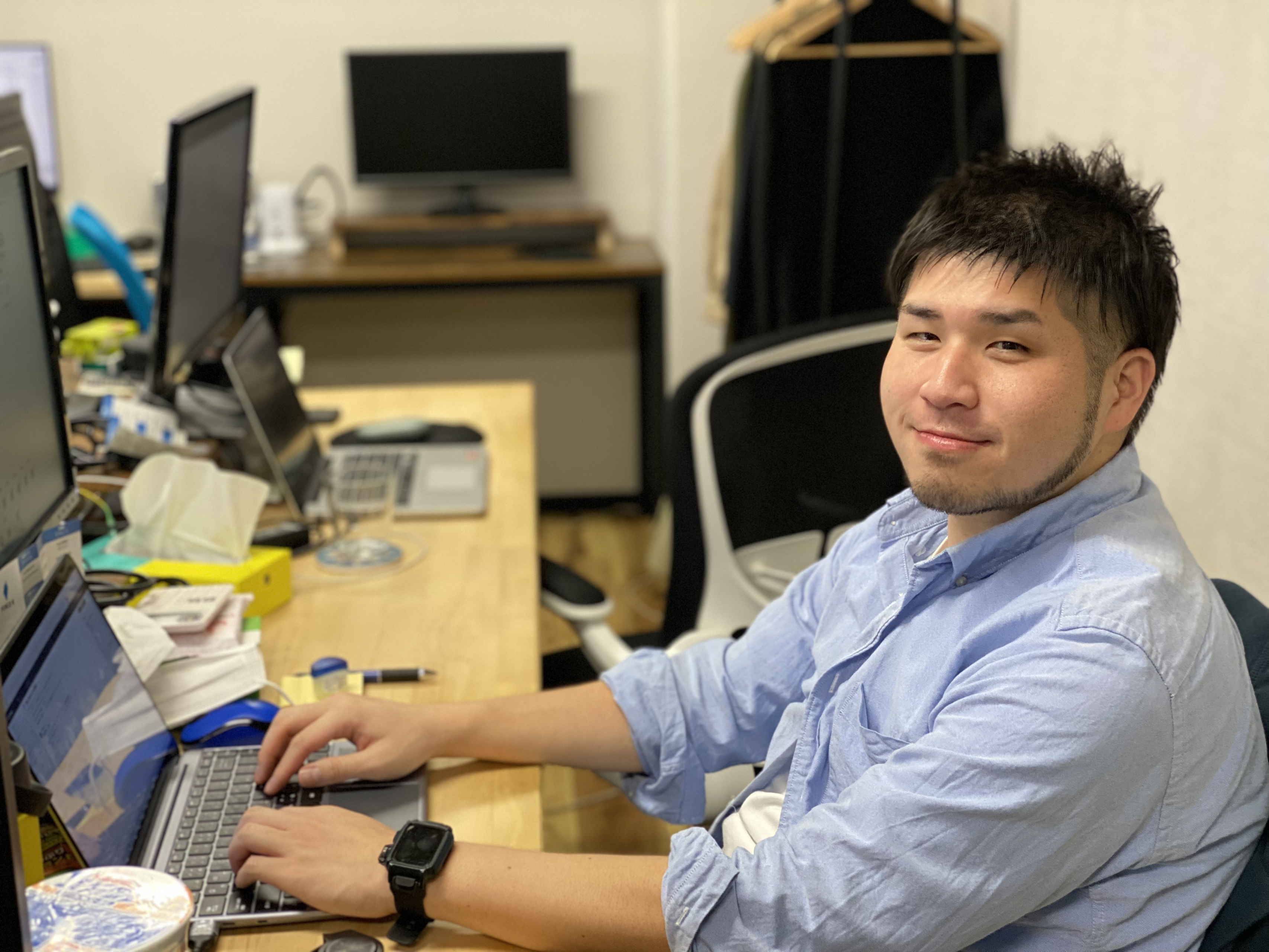 営業×webの経験を活かし『最強webコンサル』を目指す。FORCE-Rに懸ける想いとは。