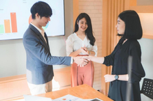 楽しく働く人を増やす｜悩みに寄り添い魅力を引き出す仕事に挑戦したい方を募集