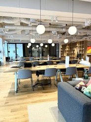 横浜市みなとみらいにあるweworkを利用しています