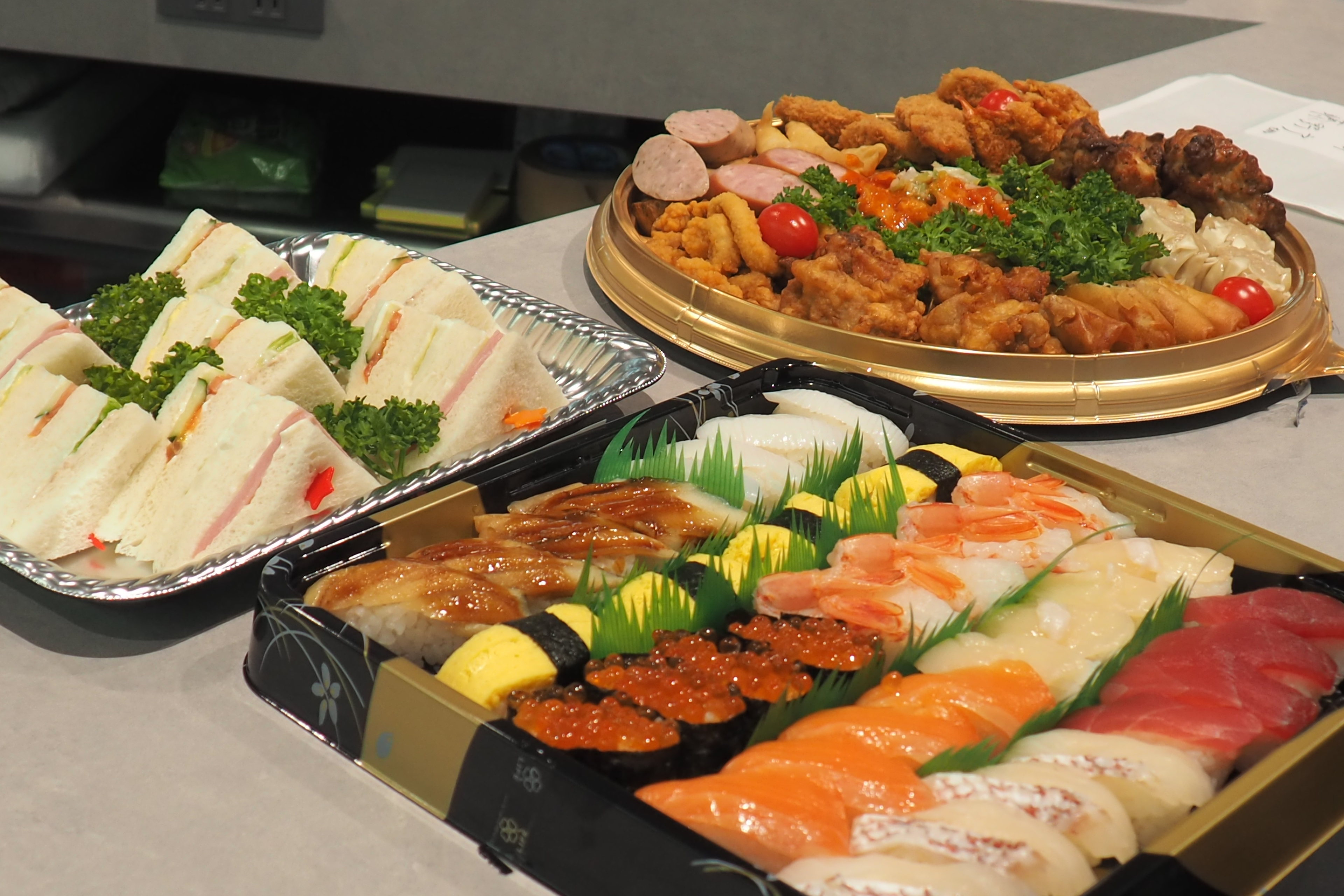 新しい仲間と乾杯！ランディット歓迎会の様子をご紹介