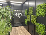 近くのコワーキングスペースも使用◎