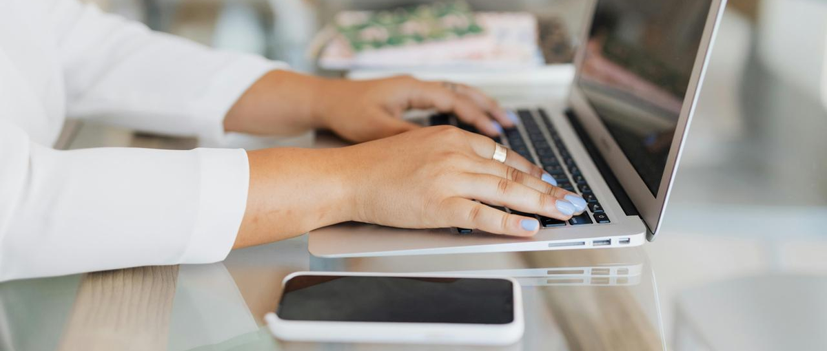  ITスタートアップの法人営業担当を大募集！！