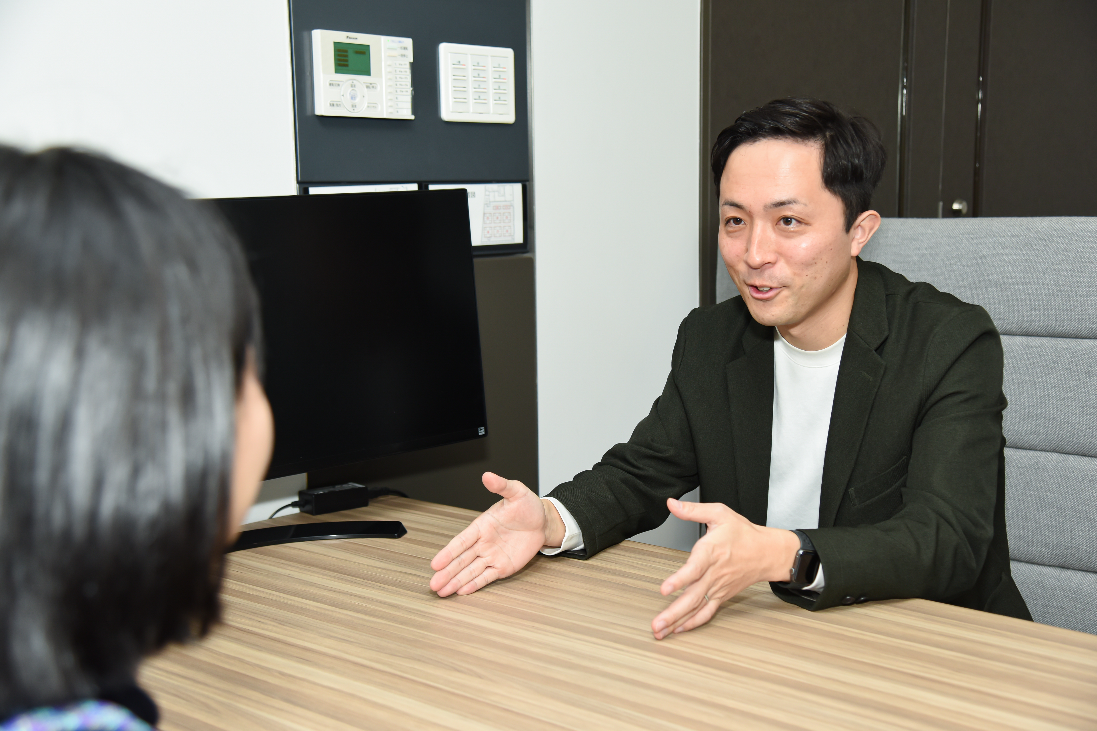 なぜ、同業界からヴィジョナリーへ？ 業界経験者が語る“次の成長ステージ”