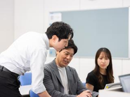 受講者一人ひとりに寄り添い、「分かる」から「できる」へ。実践的なIT研修を届けます。