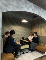 MTGスペースでは会議で使ったり、休憩で使ったり様々です！