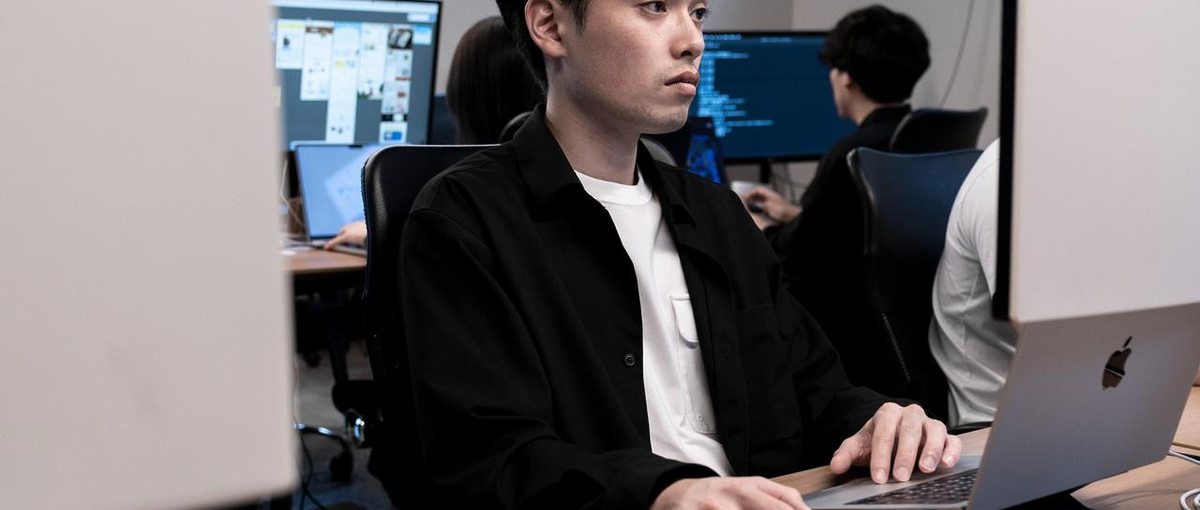 Web→UI/UX｜骨格となる情報設計からデザインを考えるデザイナーへ