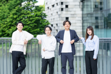 マーケティング・市場分析からDX推進まで！圧倒的に成長できる総合職募集！