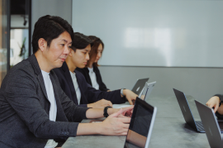 人材紹介の枠を超えて、経営課題 / 組織課題の解決にコミットしませんか？