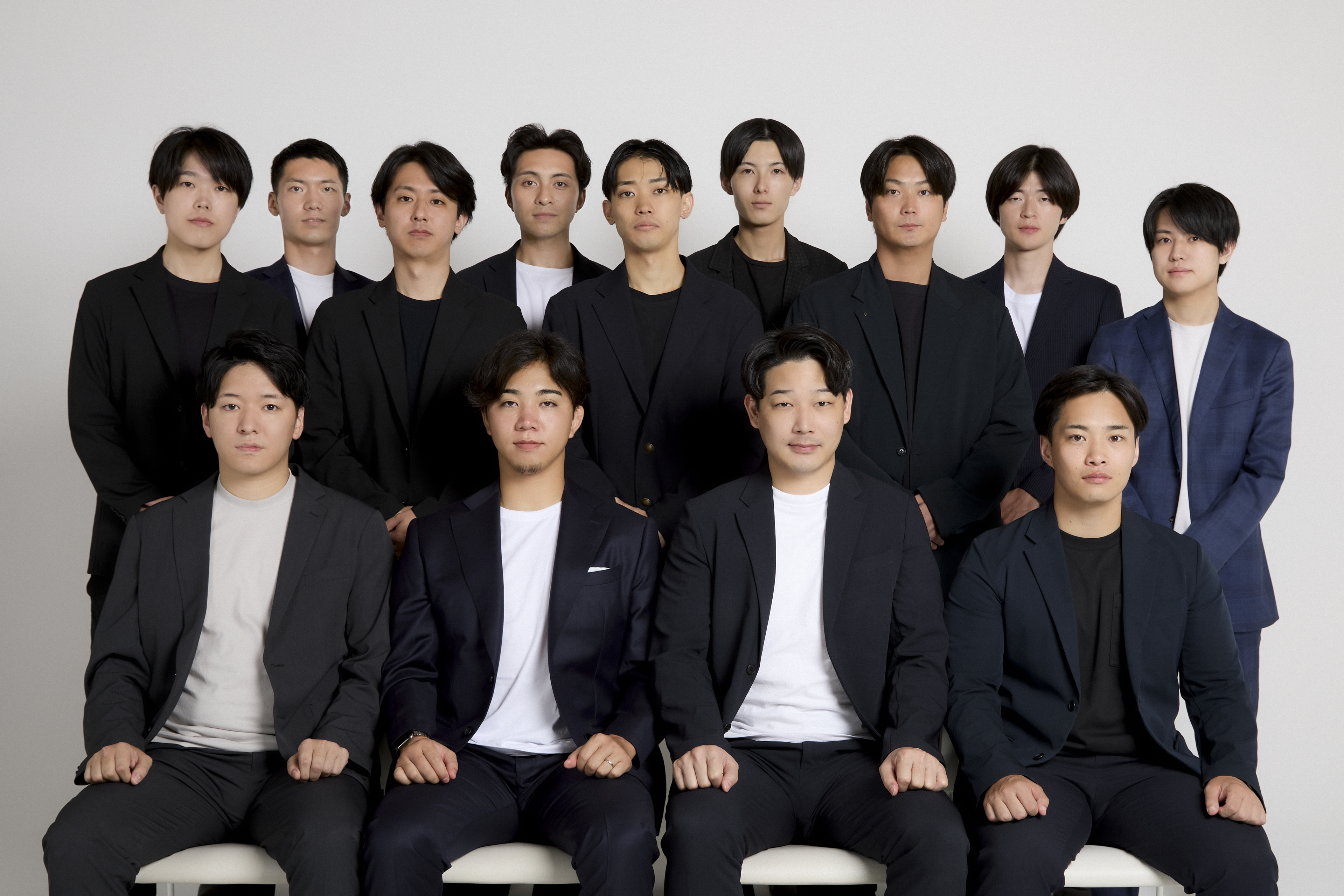 10ヶ月で月1,000万円売る営業に育てます。 detectは“日本一稼げる代理店営業”をつくる会社です。