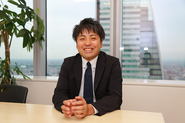 代表取締役社長　引地拓