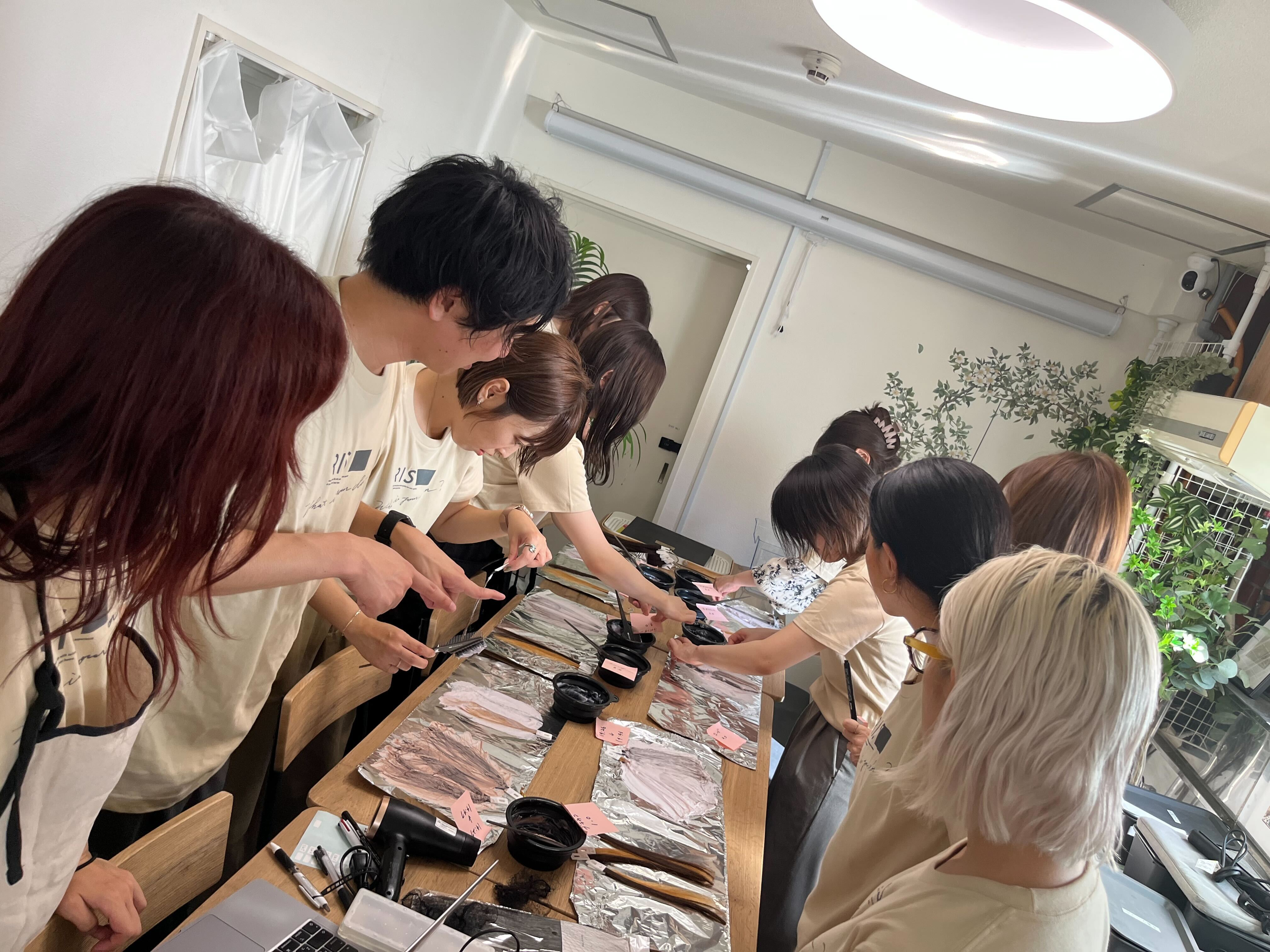5周年🎨各地から集合！カラーリスト研修「自ら染める、寄り添うために。」