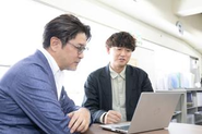 「社長、ちょっといいですか？」が気軽に言える距離感。若手の声も、ちゃんと届く会社です。