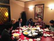 毎週金曜はCoooriランチ。レストランは当番制で決めます。