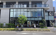 現在日本では71店舗を展開中。 100店舗を目指し、これからも成長を続けていきます！