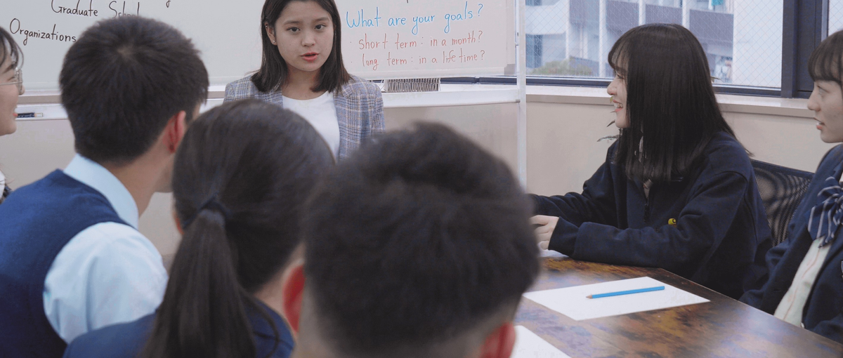 英語力を活かして高校生の夢を実現するキャリア教育事業の校舎マネジャー募集！