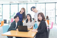 多様性を重視し、さまざまな個性のあるメンバーがいます