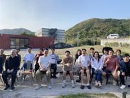 ギブの精神で強みを出し合うためには、会員相互の信頼関係が不可欠です。SBGでは、大小多数の懇親会のほか、年に3回の経営者合宿や海外研修、ゴルフコンペなど、メンバー同士が深く関わり合う機会を数多く設けています。