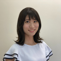 小村　麻衣さんのプロフィール