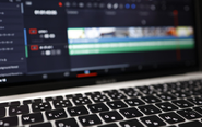 動画編集やAdobePremiereProのスキルを活かし、今以上にスキル向上ができる職場です！
