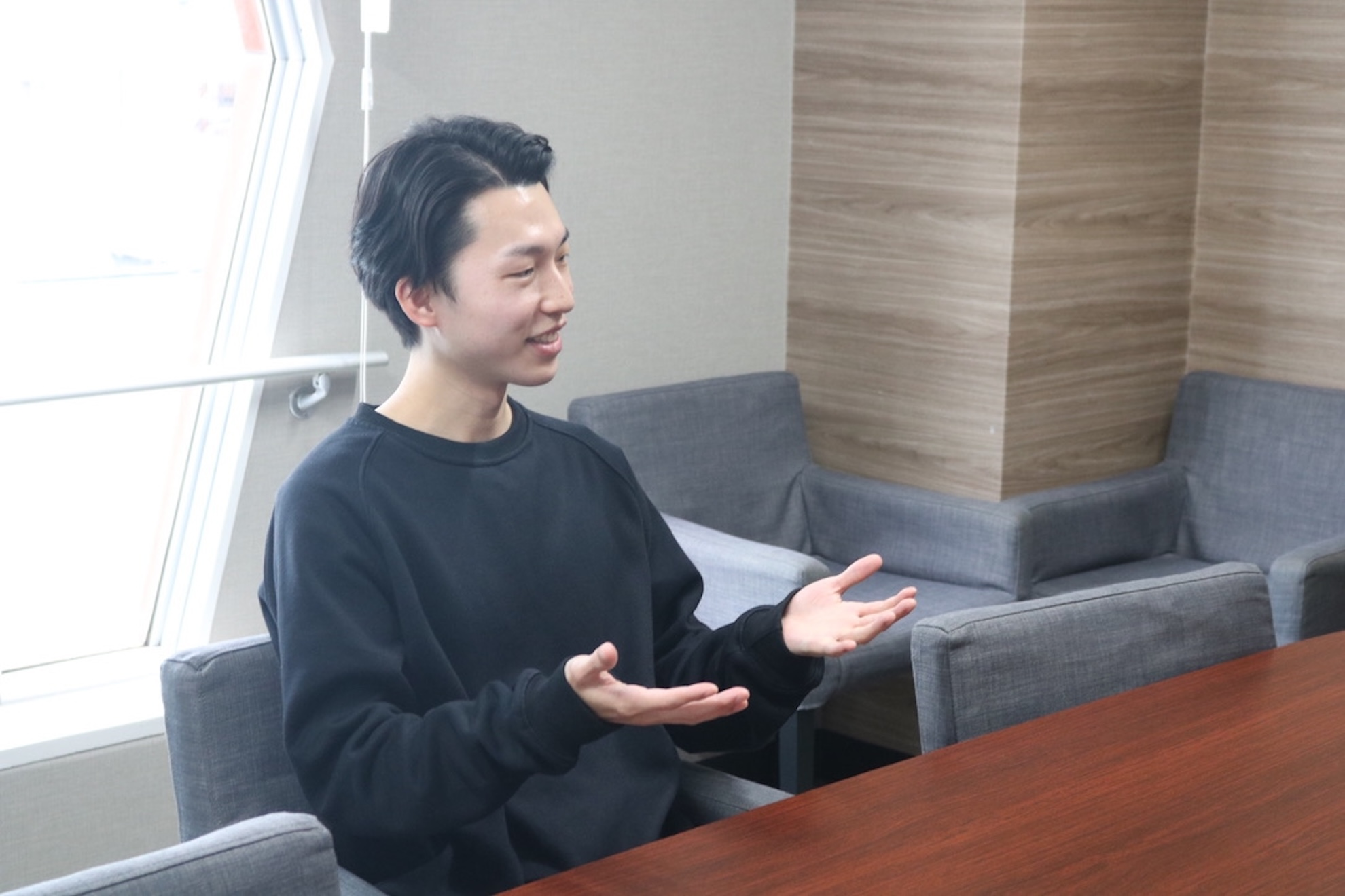 【社員紹介Vol.3】働きやすい自由な社風、人の意見を尊重する空気｜社員インタビュー