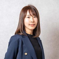 吉村 友梨