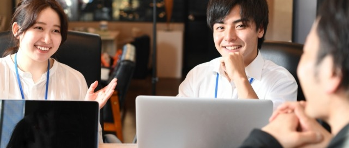 コミュニケーション力を活かす営業ポジション募集！