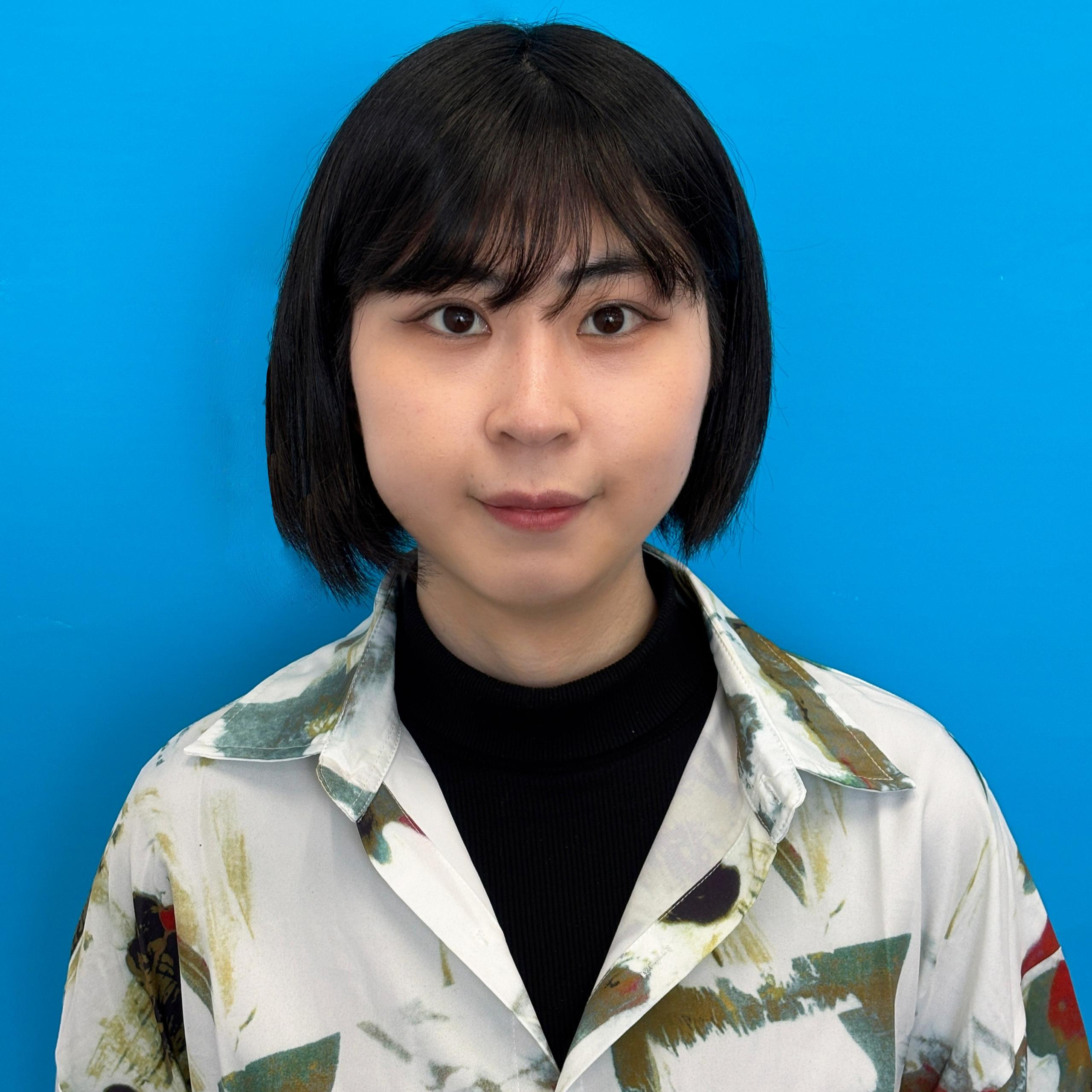 髙井 真琴