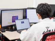 仕事に集中しやすい環境を自分のスタイルに合わせて工夫