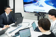 起業したい学生、全員集合。──ソリューション営業で社会を動かせ。