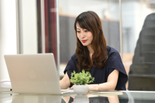 一からコンサルティングの知識を築く！セミナーアシスタントをWANTED！
