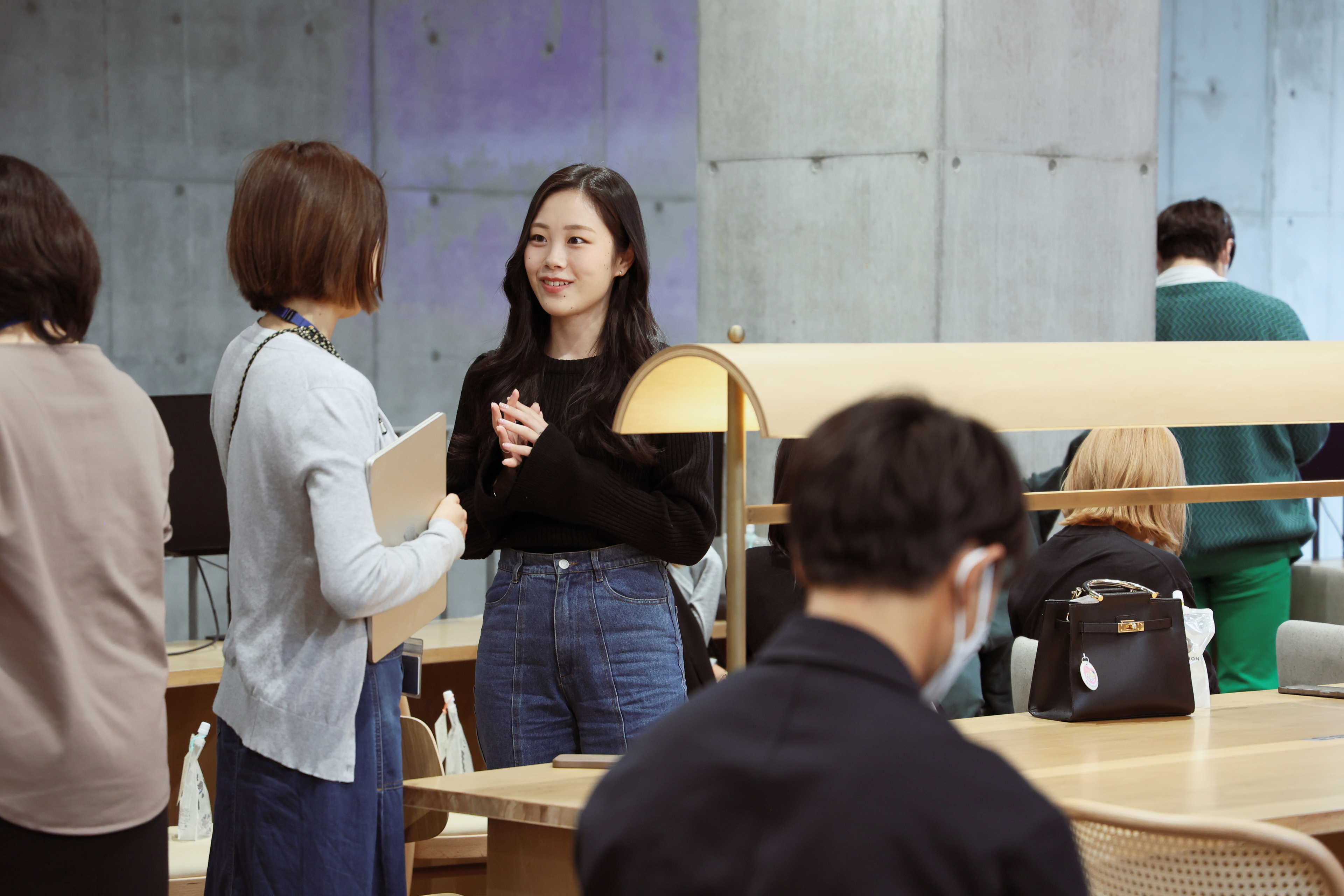 【24新卒社員インタビュー】新卒入社から営業組織を発展させる重要ポジションに挑戦！インターンでの学びと今後の展望についてお話を聞いてみました。