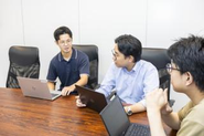 入社1年目の社員が大型案件に抜擢された実例も。年齢や社歴は関係ありません。
