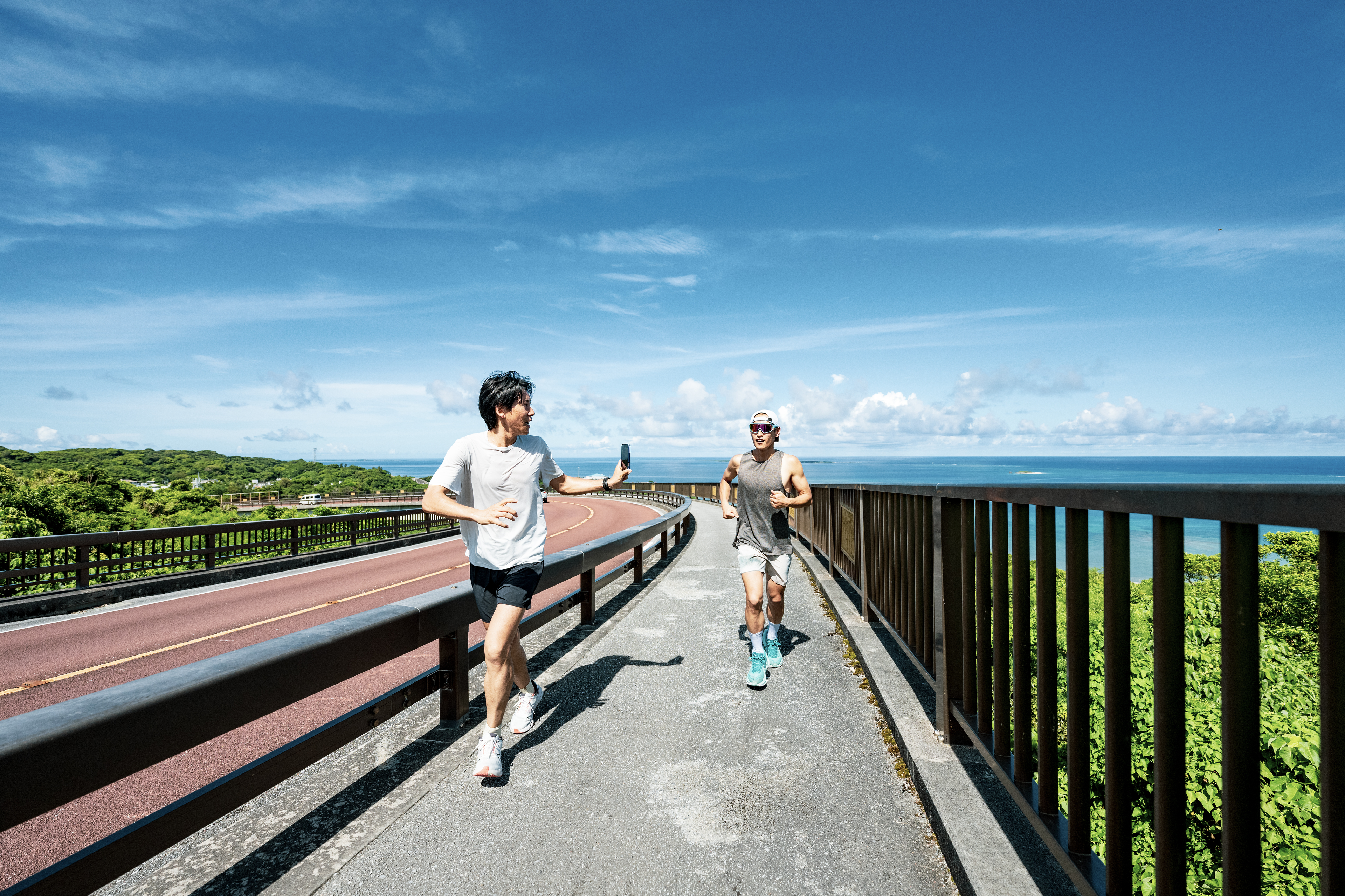 ランニングコーチ、撮影、動画編集、SNSサポートまで全て対応できちゃいます。