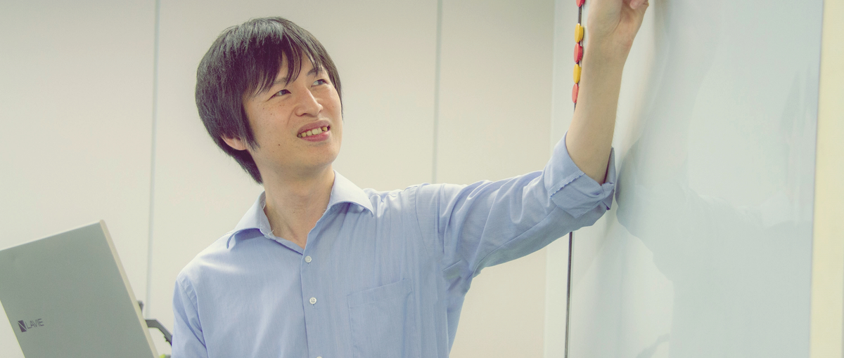 オウンドメディアのHTMLコーダー/フロントエンジニア