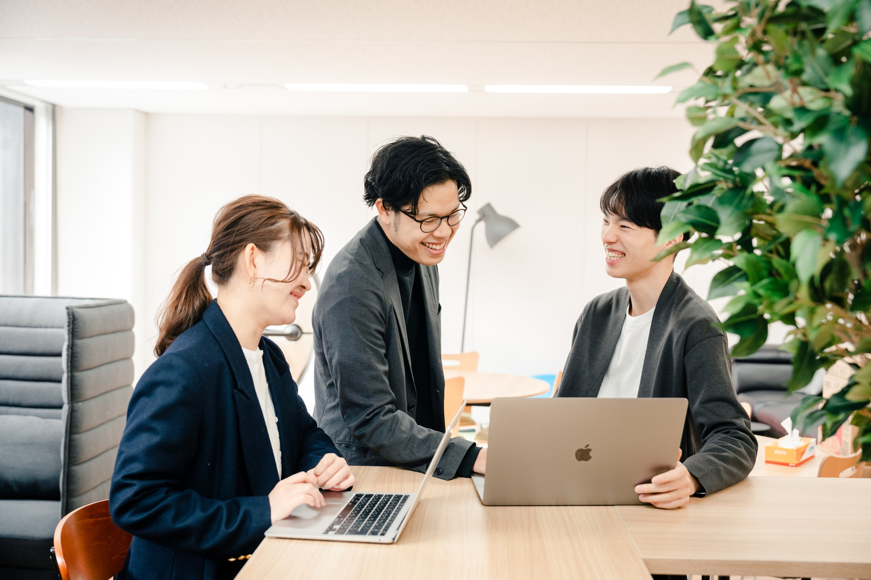 【”ただ制作するだけ”にはもう飽きた】マーケティングの力で売れる動画広告を生み出すクリエイターを募集！