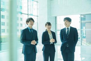 若手のうちから様々なお客様やプロジェクトに関わることができます。一人一人の業務の幅が広いため、様々なキャリアアップが可能です。
