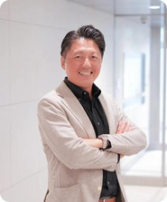 代表　日坂 良