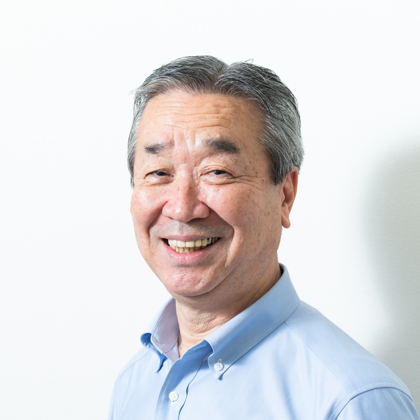 小川 益男