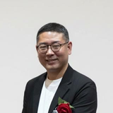 氏家 裕二