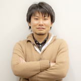 小山祐輔