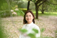 登壇者プロフィール：大学卒業後、テレビ局にて制作・情報番組の制作～報道ディレクターを務める。その後、システム系企業にてアウトソーシング事業の業務設計、広告制作会社で制作管理を担当。 「待機児童問題」当事者だったことや、フローレンスの「病児保育」を利用したことをきっかけに団体の活動に興味を持ち、2021年に入職。広報メンバーとして、事業部広報の他に、メディアリレーション、ソーシャルアクションなどを担当。認定ファンドレイザー。