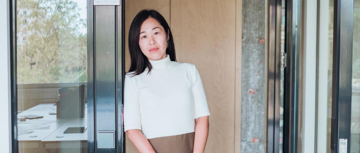 営業経験がそのまま武器に。好きな場所で自由に動けるスタイルのITセールス職