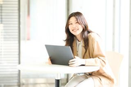 平均年齢38歳。経験豊かなメンバーから若手までフラットな関係性。