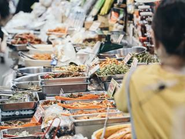 大阪・生野区の多様な暮らしと「食」にフォーカスを当てたコンテンツ制作プロジェクトの一コマ