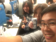 AdobeMAX帰りの新幹線で乾杯。