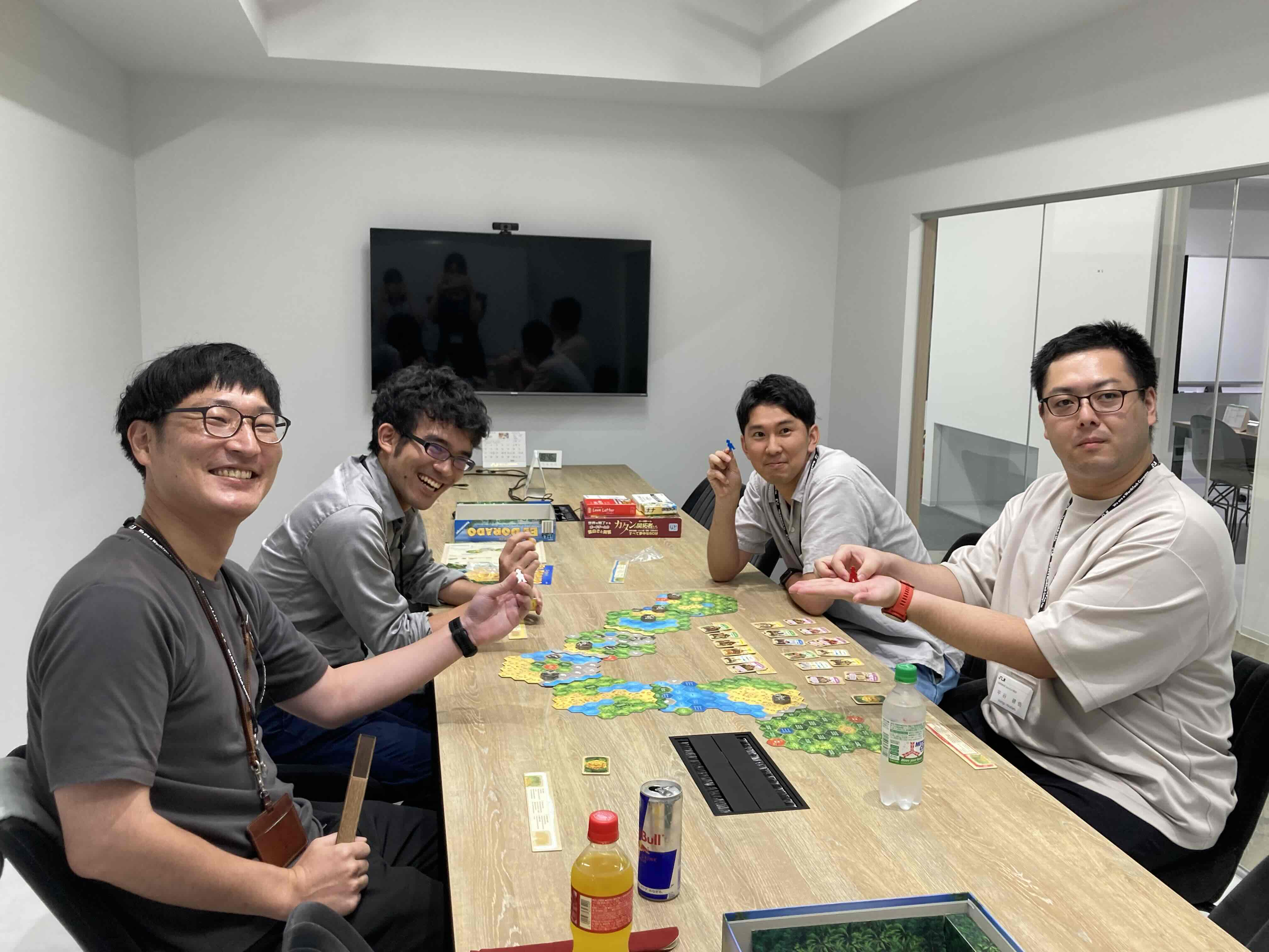 社内部活動はじめました！！ ～TVゲーム/ボードゲーム部編～