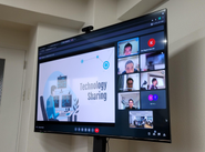 月次の「全社会議」における技術発表会「Knowledge Sharing」を通して、メンバー間での知識研鑽をしています！
