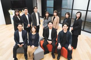 実に様々なバックグラウンドを持ち合わせた集団です。