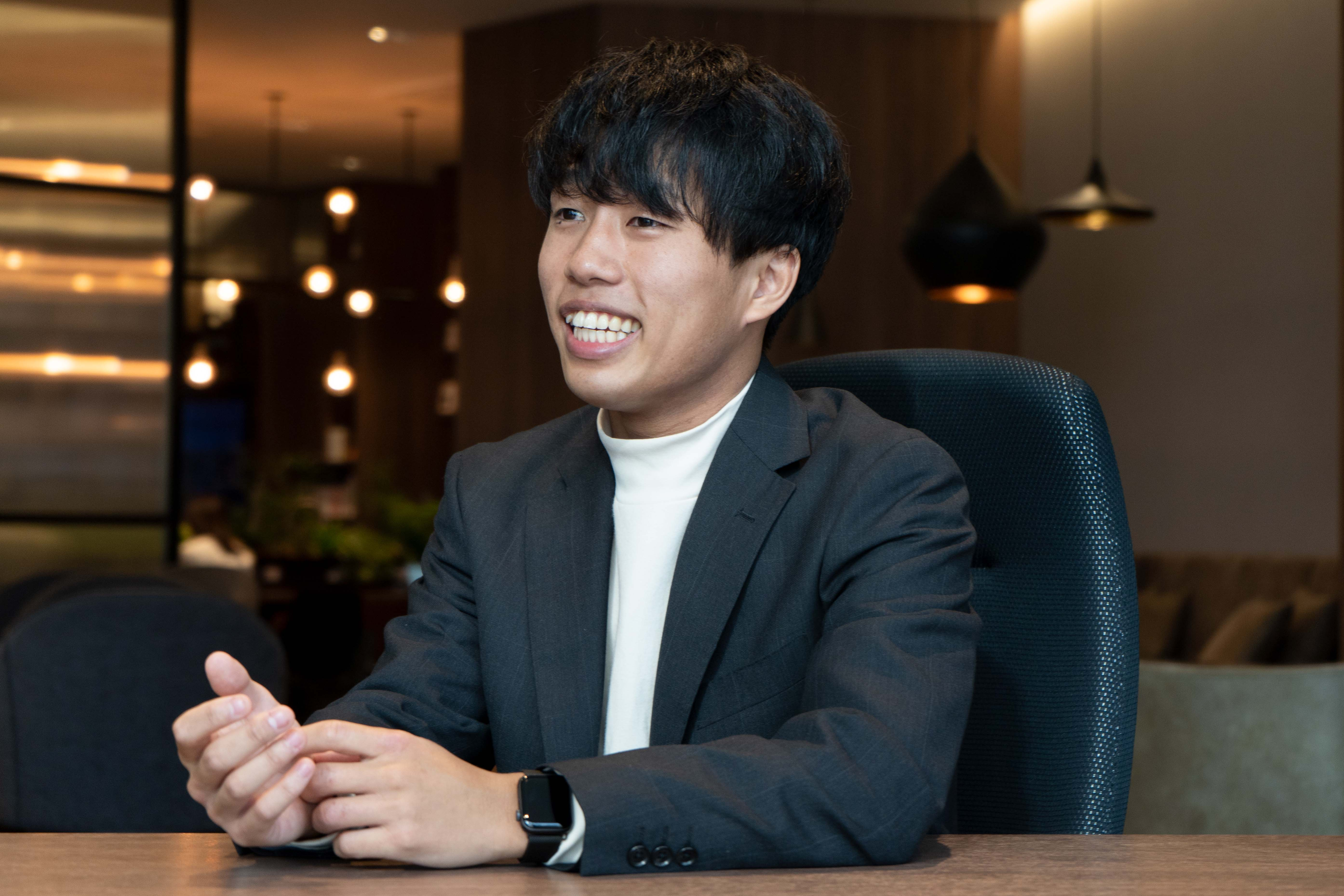 セールス担当 今村さん_このメンバーとならどんな困難でも乗り越えられる