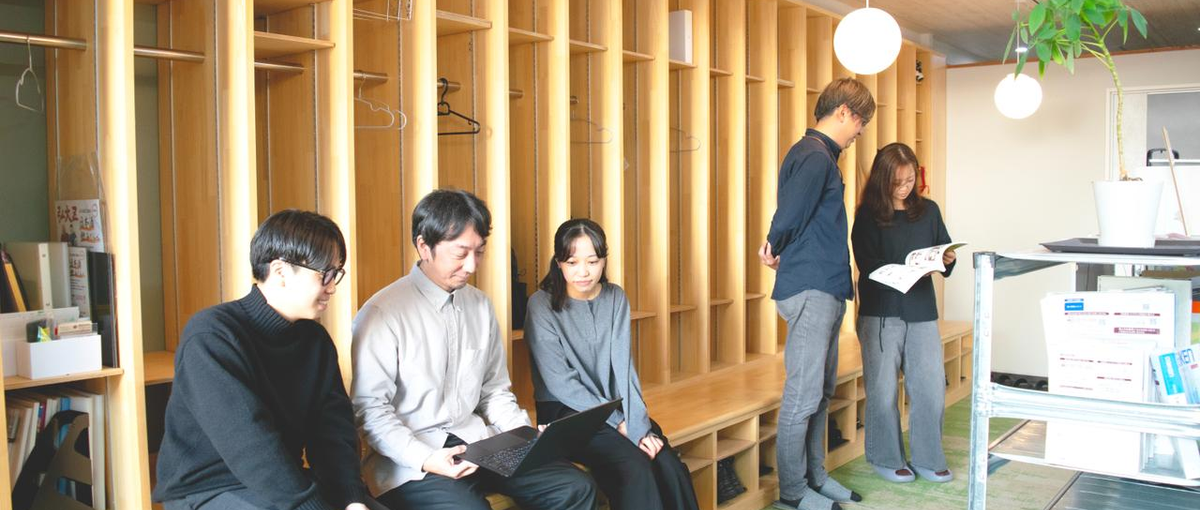 大阪｜風通し抜群の環境で広告営業デビュー！企画から制作まで携われます